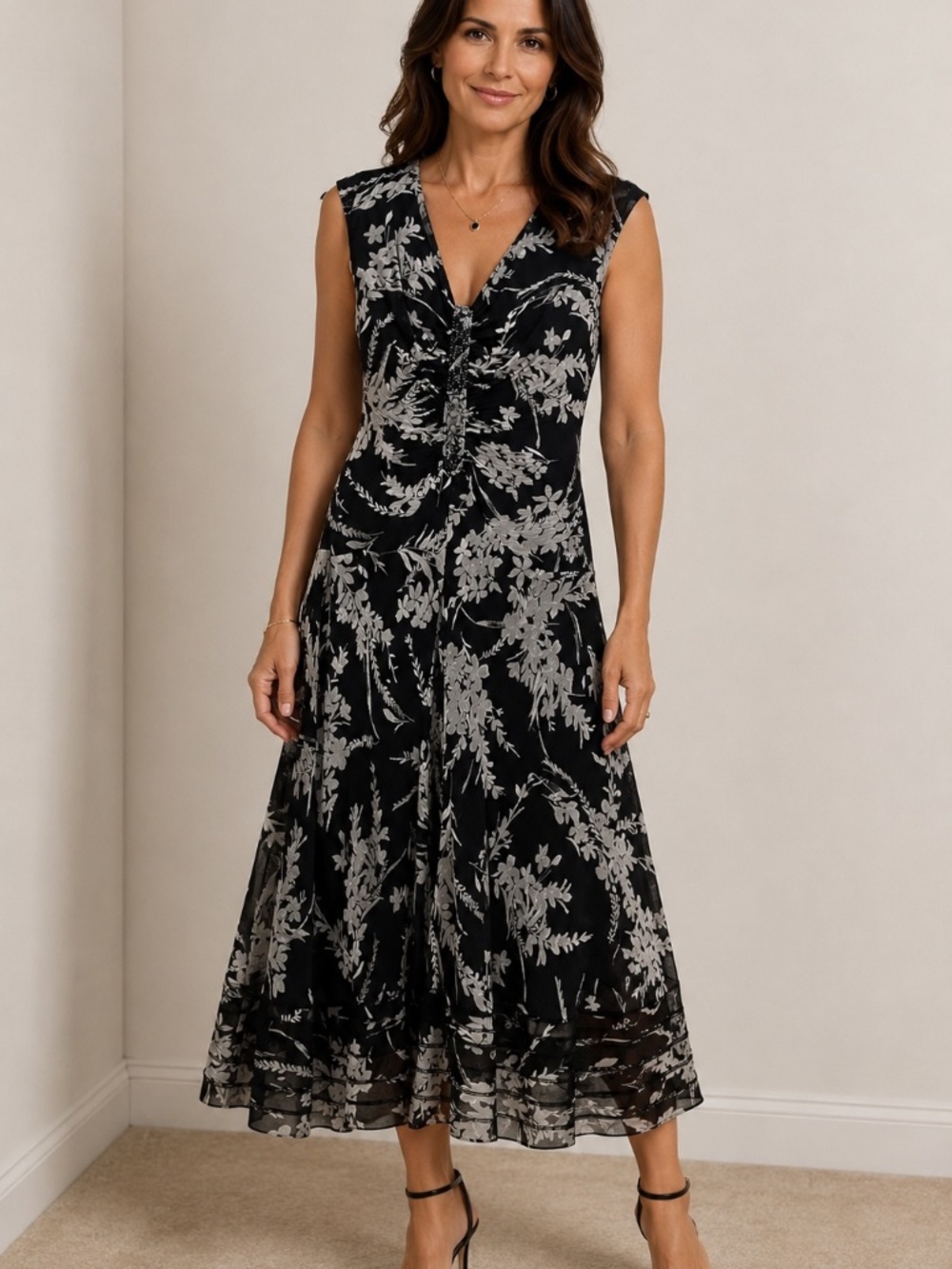 Vintage Jones New York Silk Floral Beaded Dress Ruched V-Neck Petite 8P
